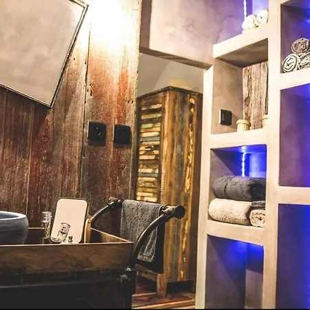 Maison De Atypique *